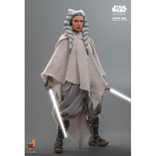 Star Wars Ahsoka Tano 1:6 Collectable Figure