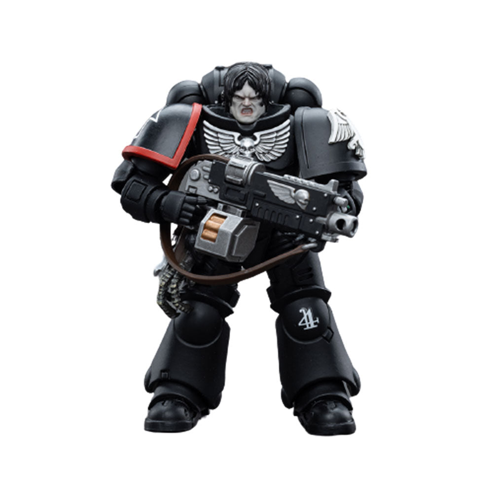 Figura do intercessor do Warhammer Raven Guard