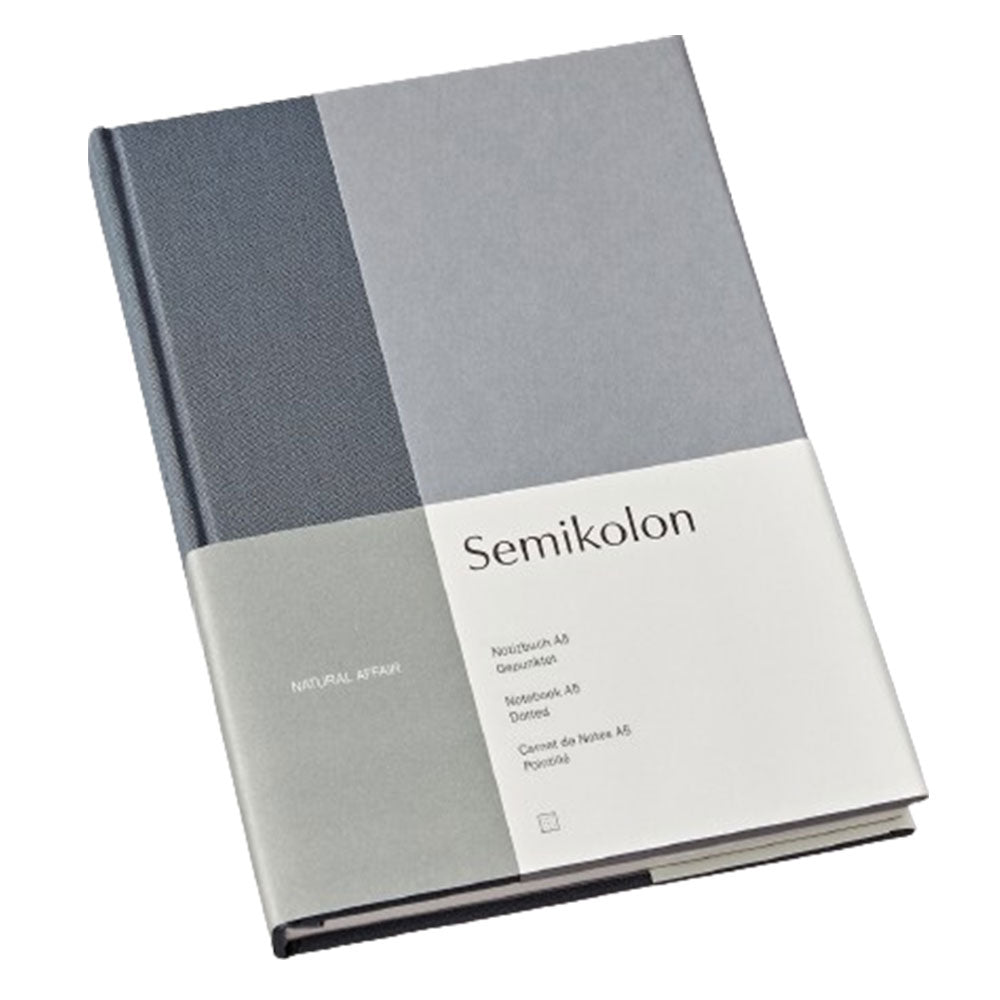 Semikolon prikkede A5 -notebook