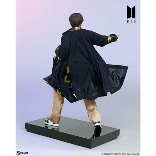 BTS SUGA Deluxe Statue